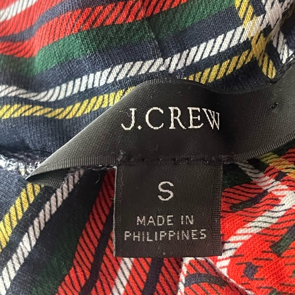 Classic J Crew Turtleneck in Stewart Tartan Plaid! - Picture 12 of 12